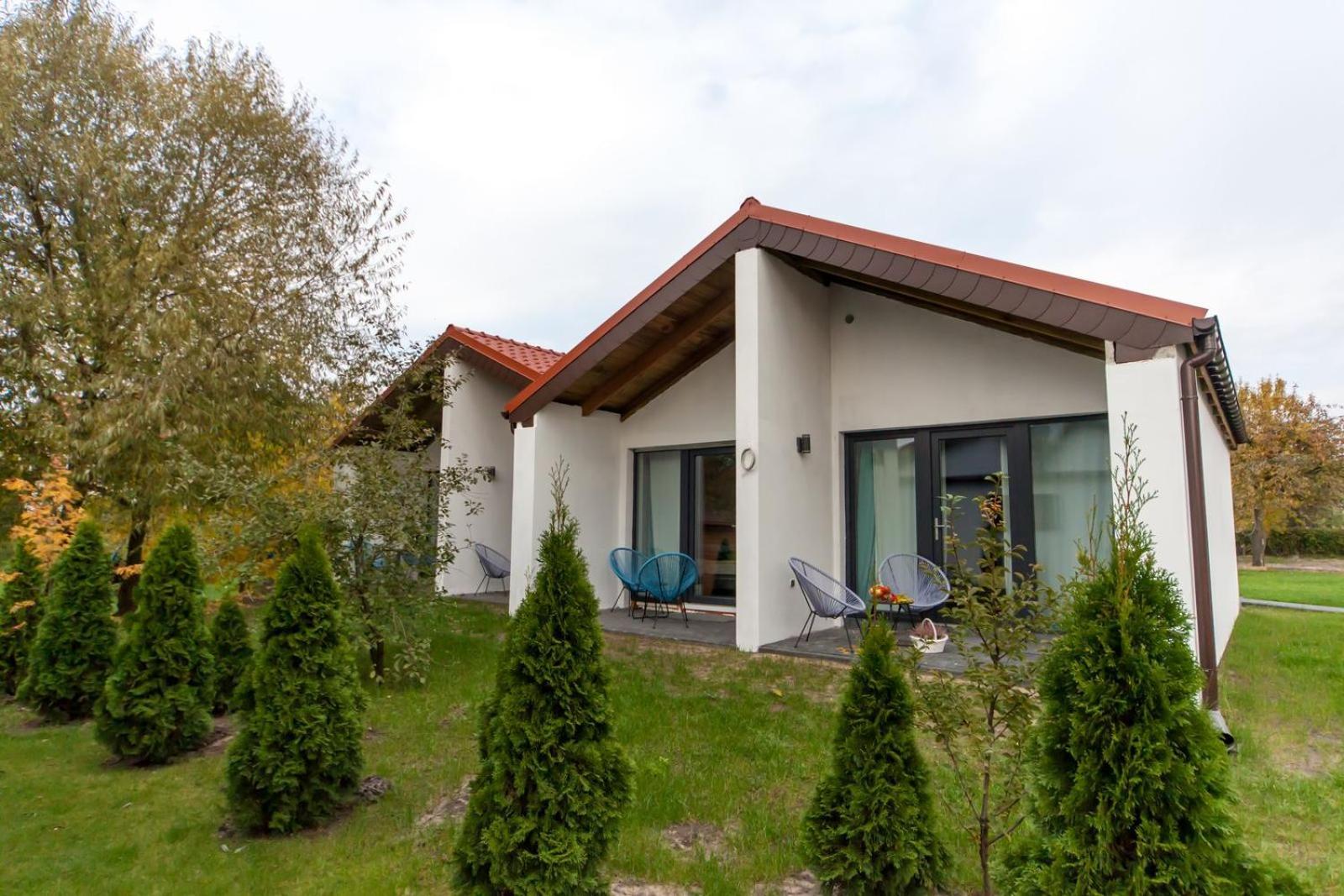 Sadova Park Villa Ślesin Exterior foto